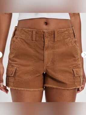 American Eagle 90s Boyfriend Cargo Short Raw Hem Brown Size 6